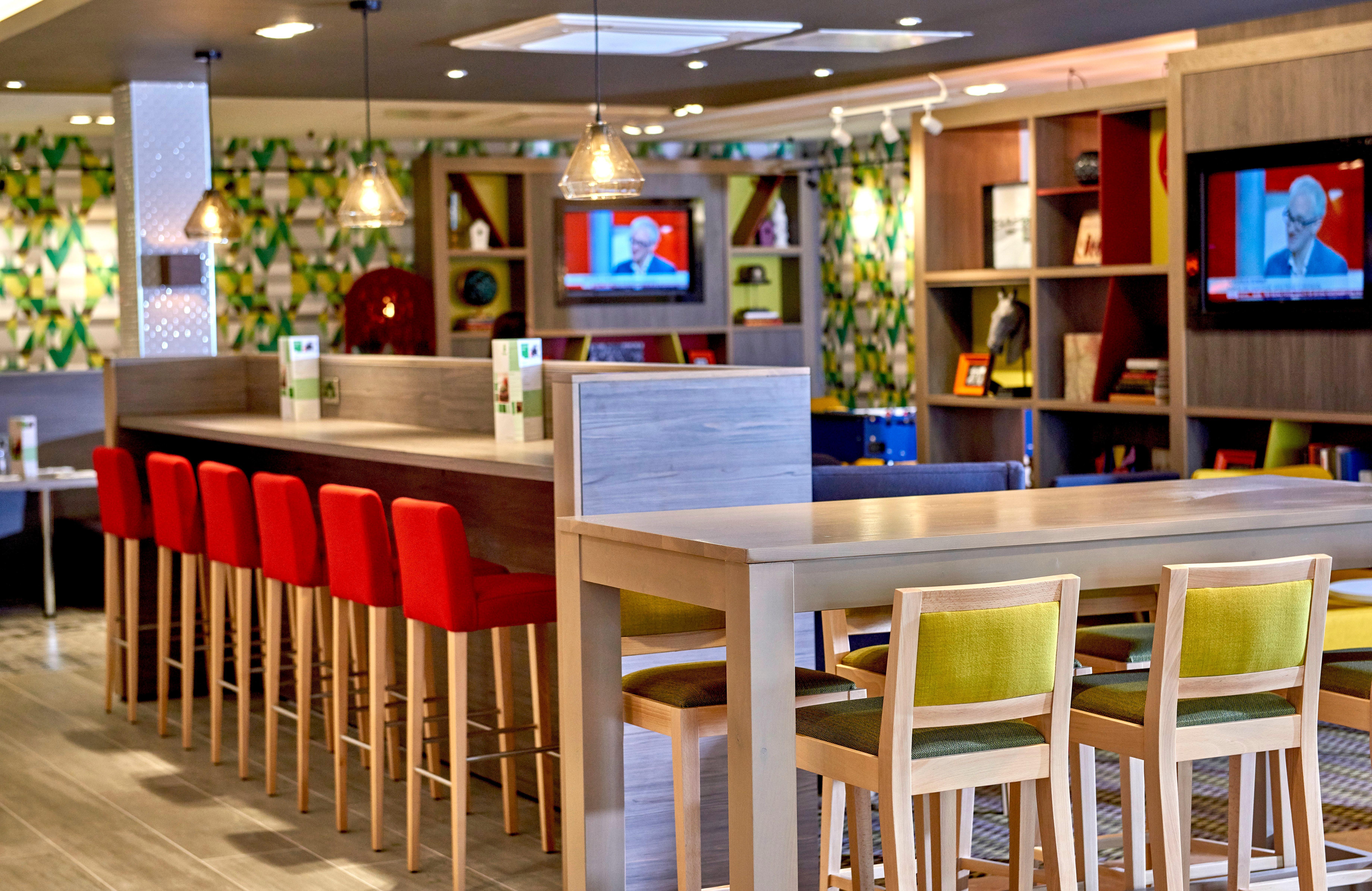 Holiday Inn Northampton West M1 Junc 16, An Ihg Hotel Flore Zewnętrze zdjęcie
